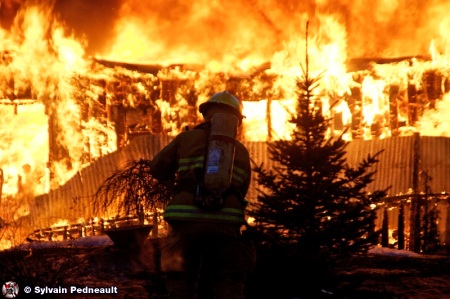 Feu de résidence à St-Pie