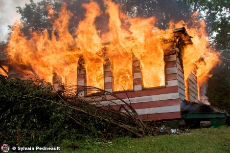 Pratique d'incendie à St-Simon