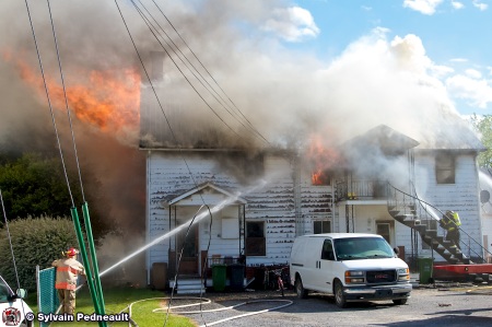 Incendie majeur à Sainte-Madeleine